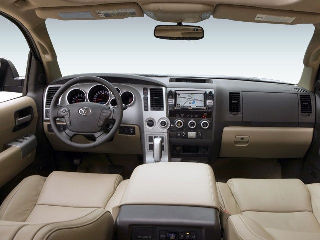 2008 Toyota SEQUOIA SR5 5.7L