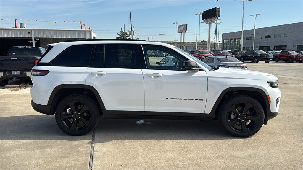 2023 Jeep Grand Cherokee Altitude