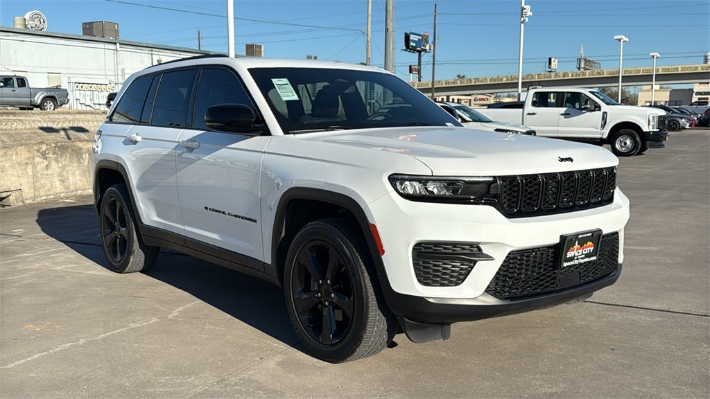 2023 Jeep Grand Cherokee Altitude