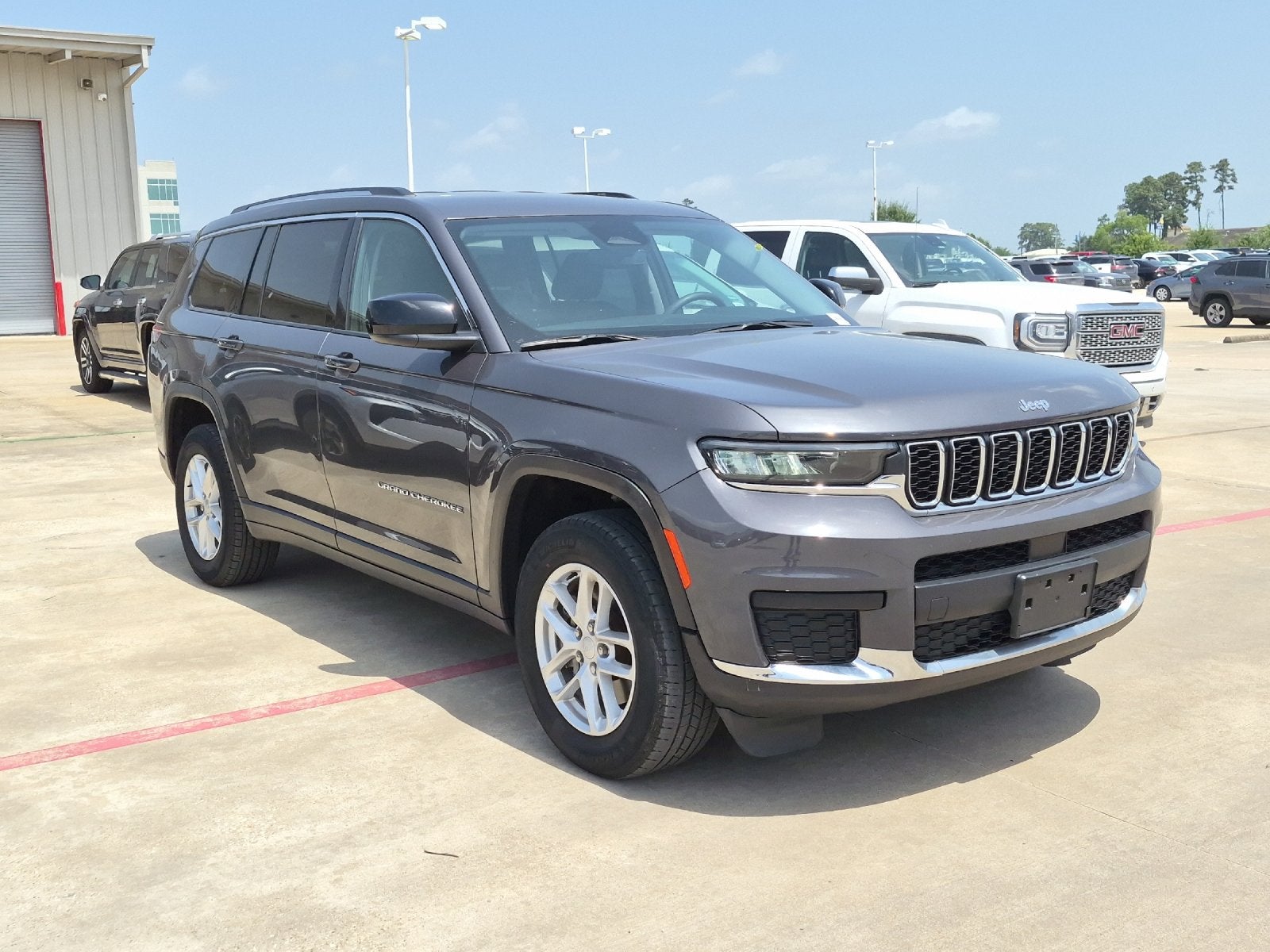 2023 Jeep Grand Cherokee L Laredo