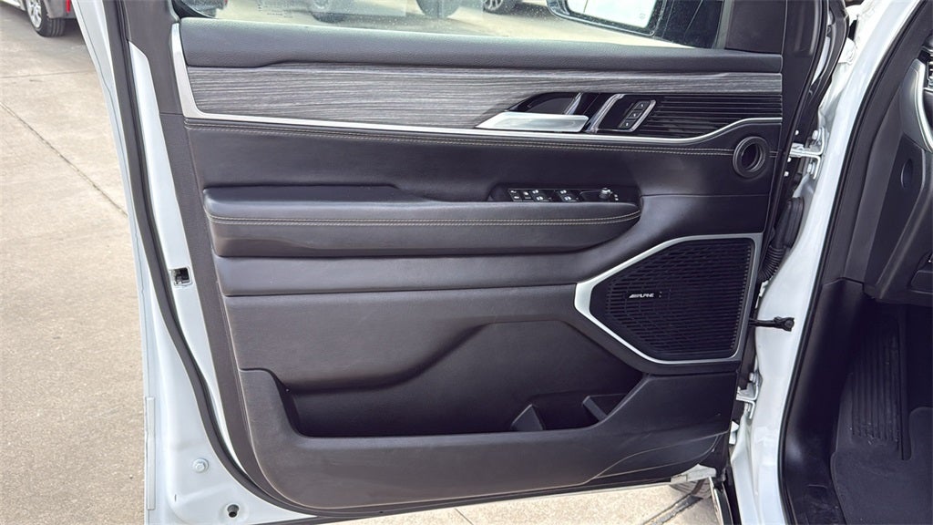 2024 Jeep Wagoneer L Series II