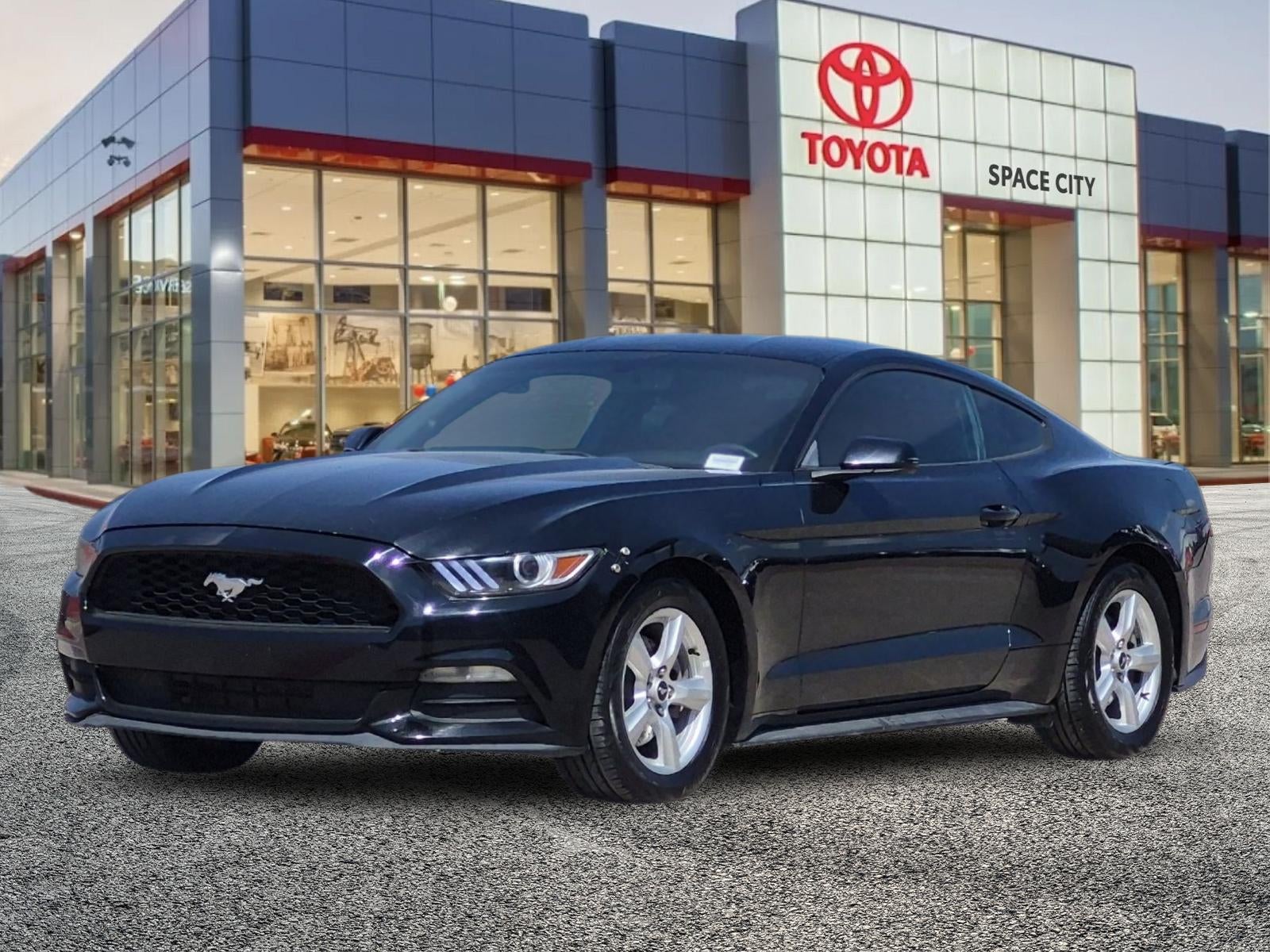 2017 Ford Mustang V6