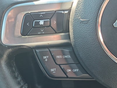 2017 Ford Mustang V6
