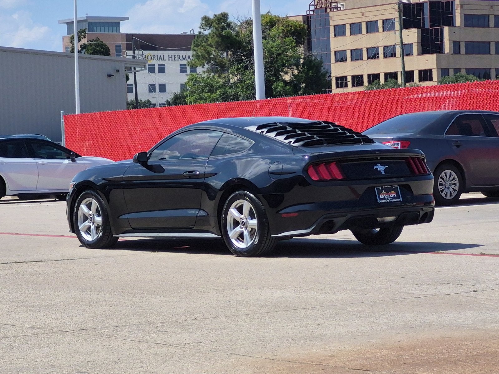 2017 Ford Mustang V6
