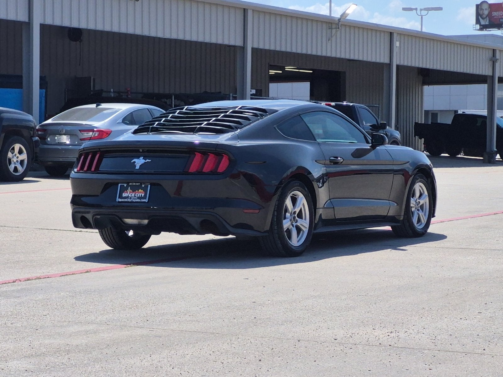 2017 Ford Mustang V6