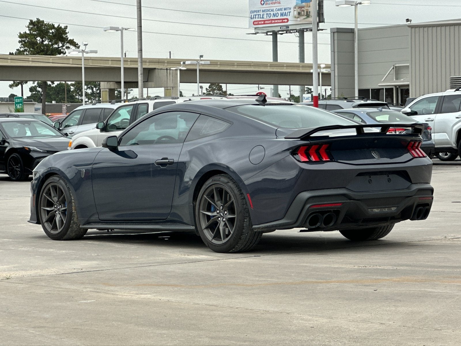 2025 Ford Mustang Dark Horse