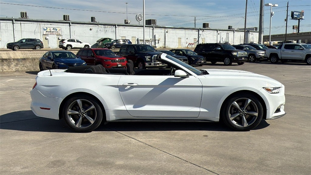 2016 Ford Mustang V6