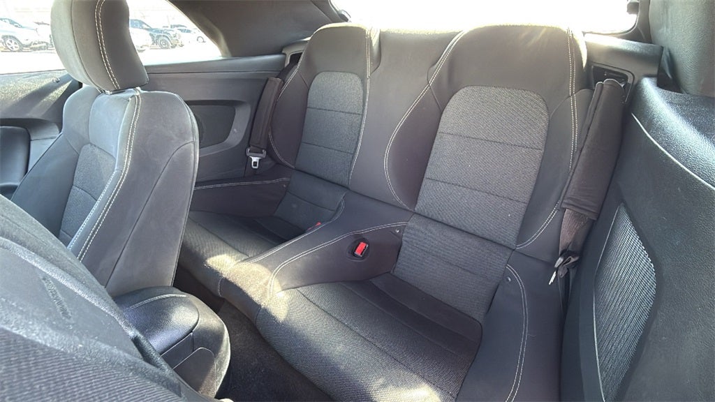 2016 Ford Mustang V6