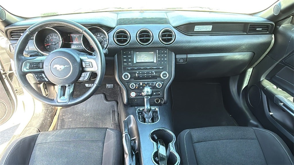 2016 Ford Mustang V6