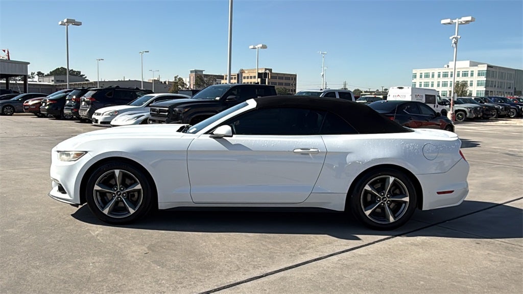 2016 Ford Mustang V6