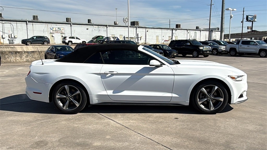 2016 Ford Mustang V6