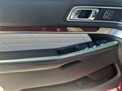 2019 Ford Explorer Platinum