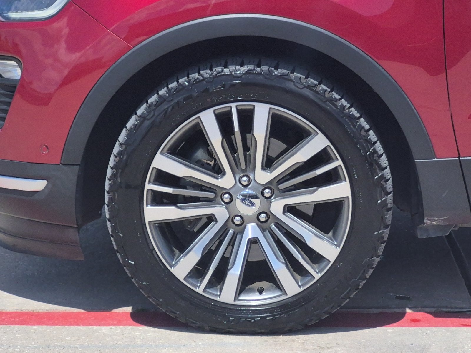 2019 Ford Explorer Platinum
