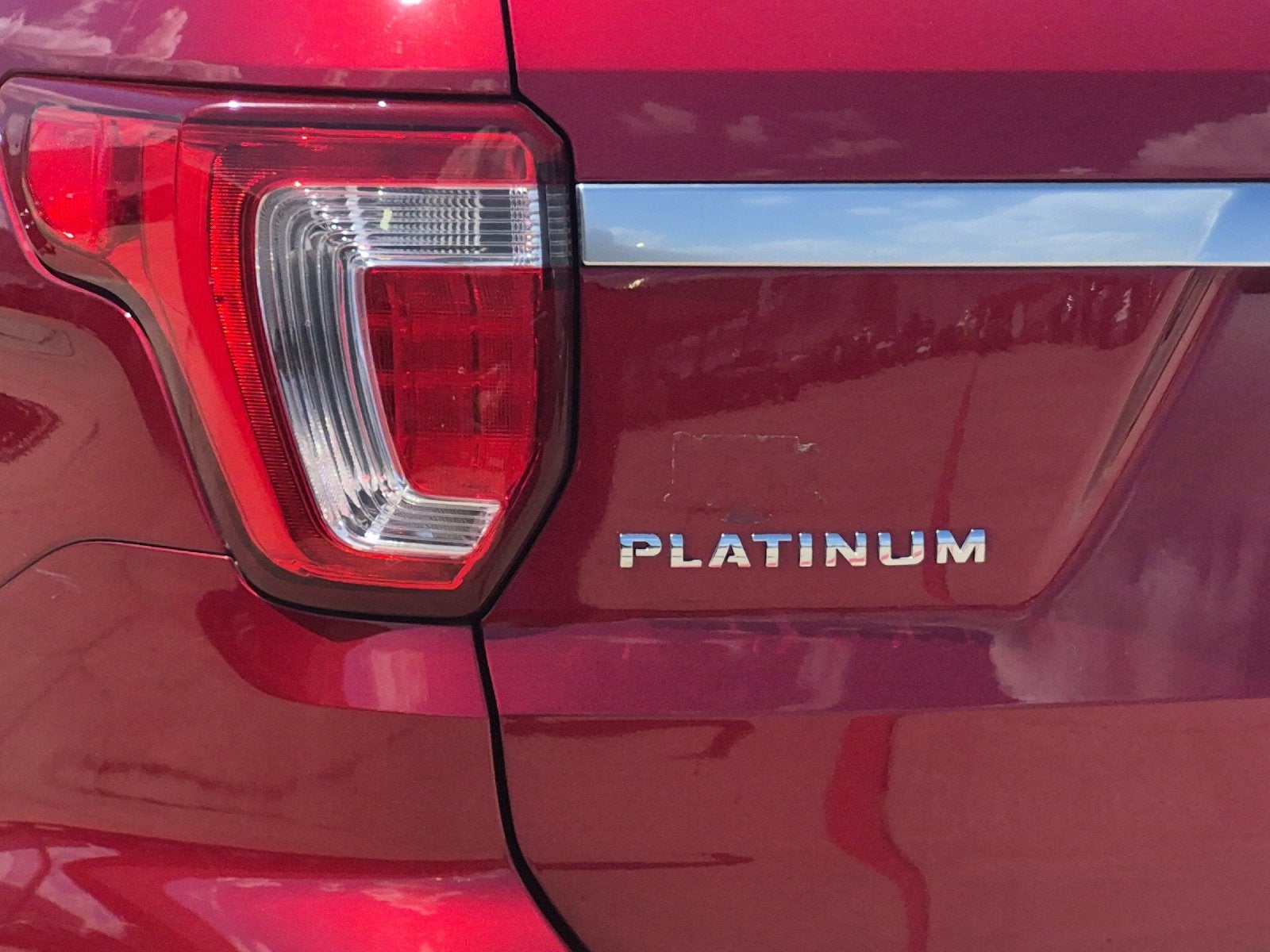 2019 Ford Explorer Platinum