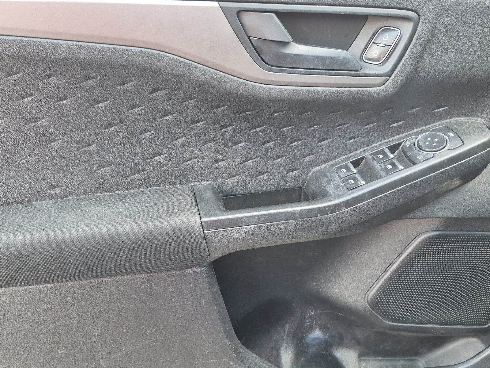 2020 Ford Escape S