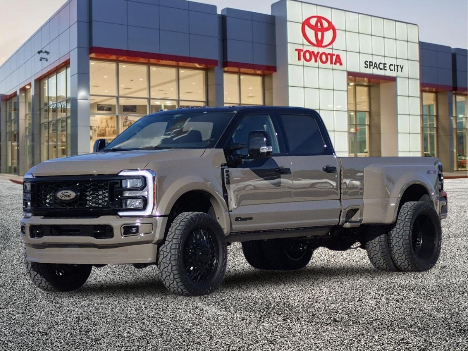 2026 Ford F-450 King Ranch DRW