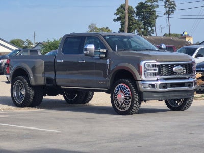 2026 Ford F-450 Lariat DRW