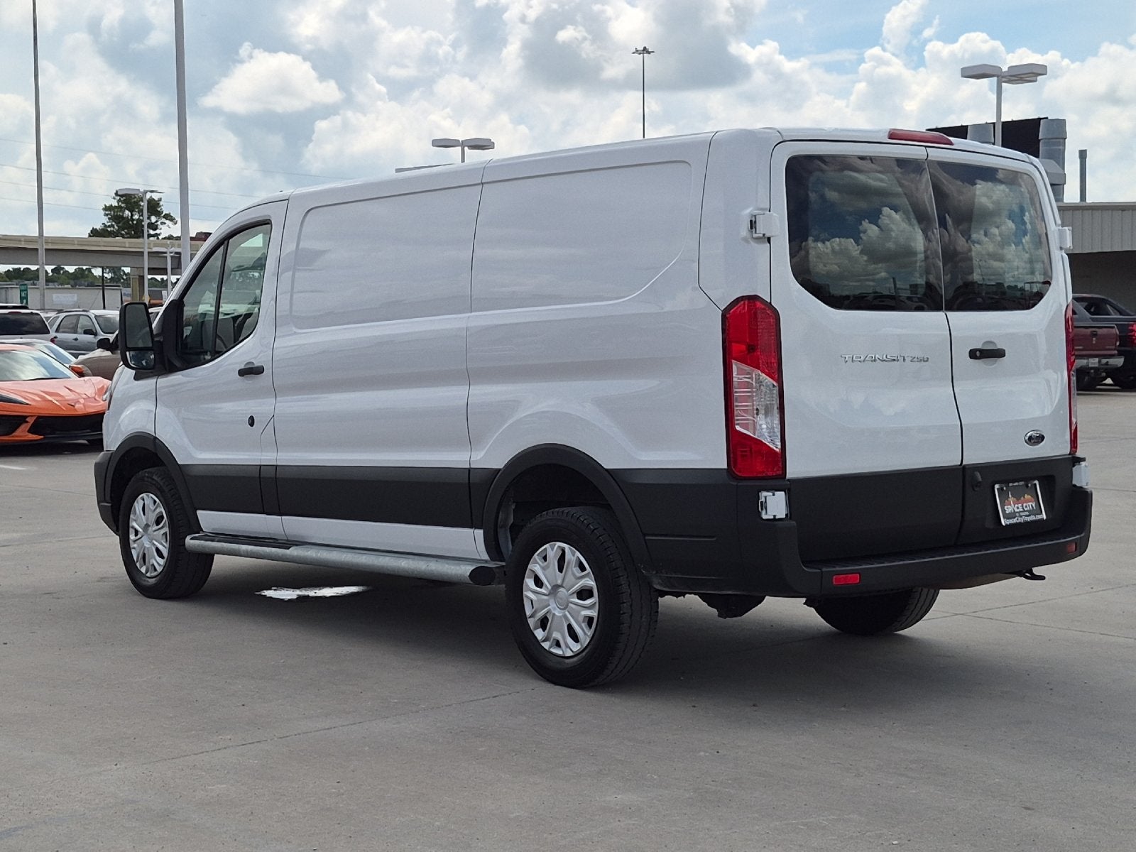 2025 Ford Transit Base
