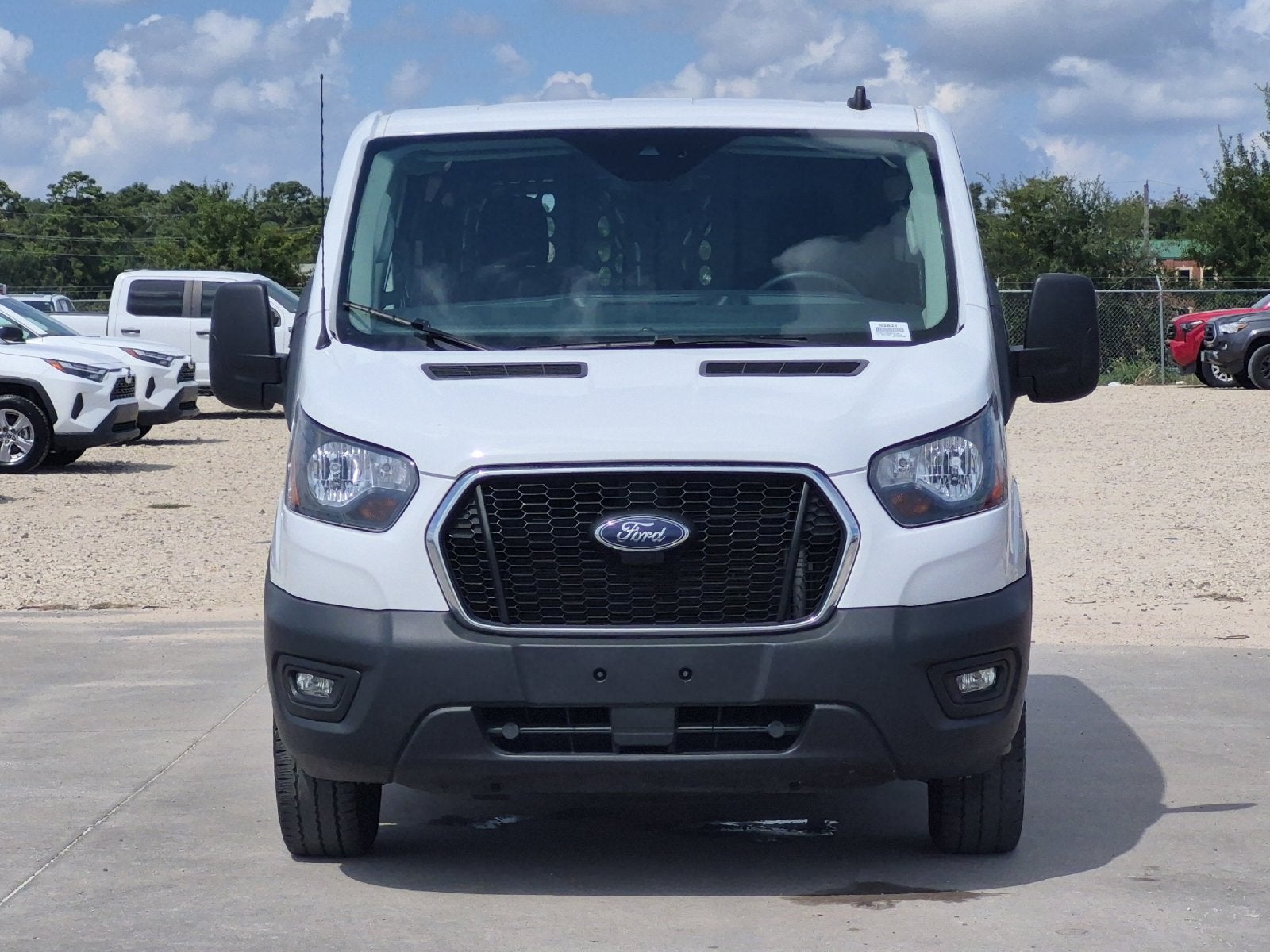 2025 Ford Transit Base