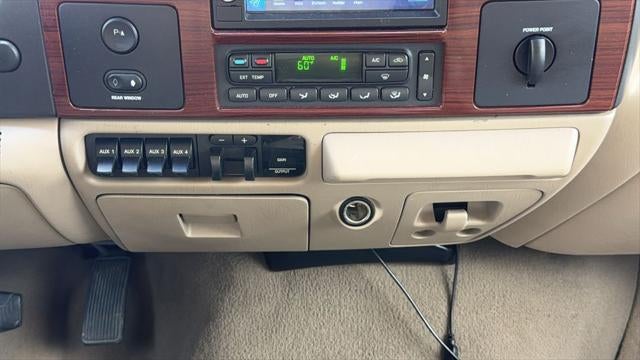2006 Ford F-250 Lariat