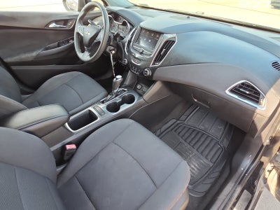 2019 Chevrolet Cruze LS