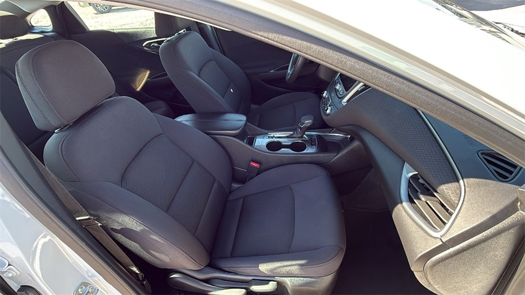 2025 Chevrolet Malibu LT 1LT