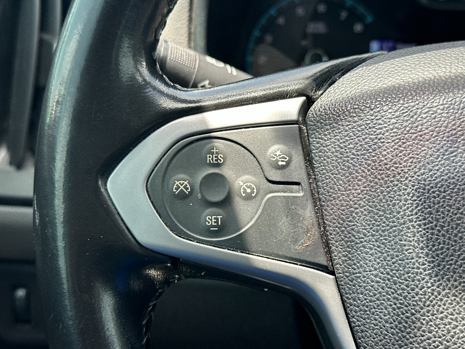 2017 Chevrolet Colorado LT