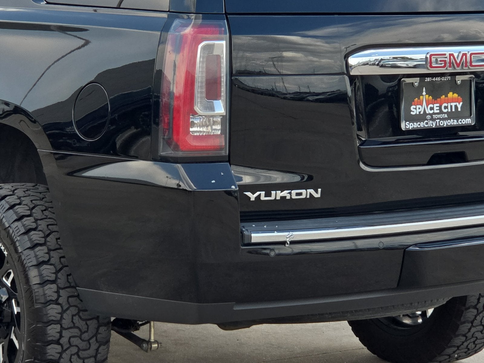 2018 GMC Yukon Denali