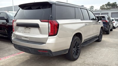 2022 GMC Yukon XL SLT