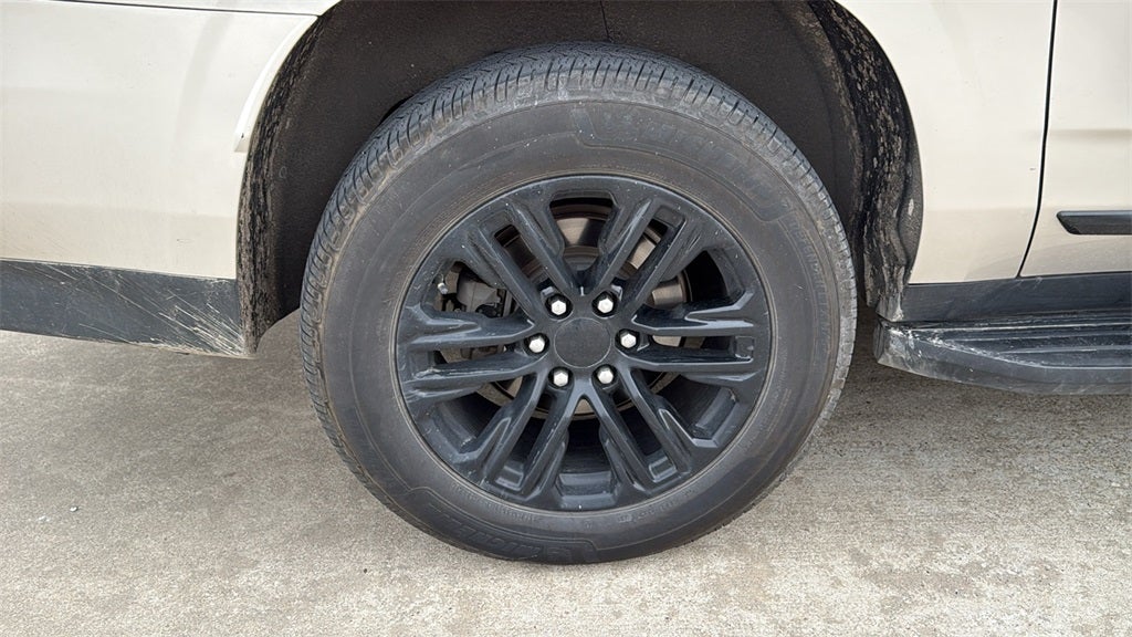 2022 GMC Yukon XL SLT