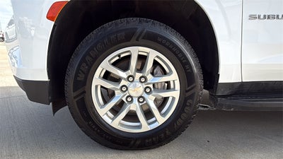 2024 Chevrolet Suburban LT