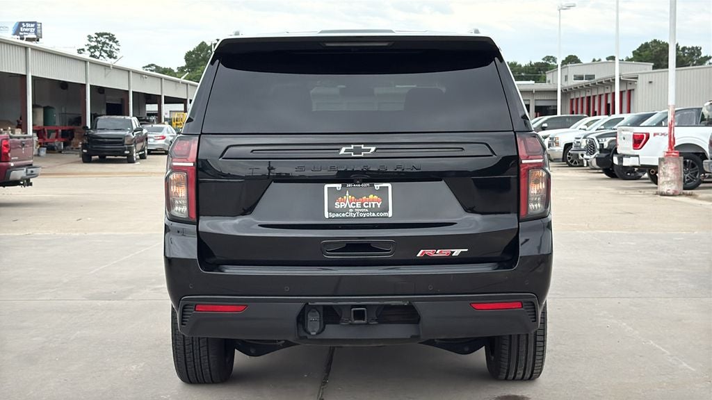 2024 Chevrolet Suburban RST