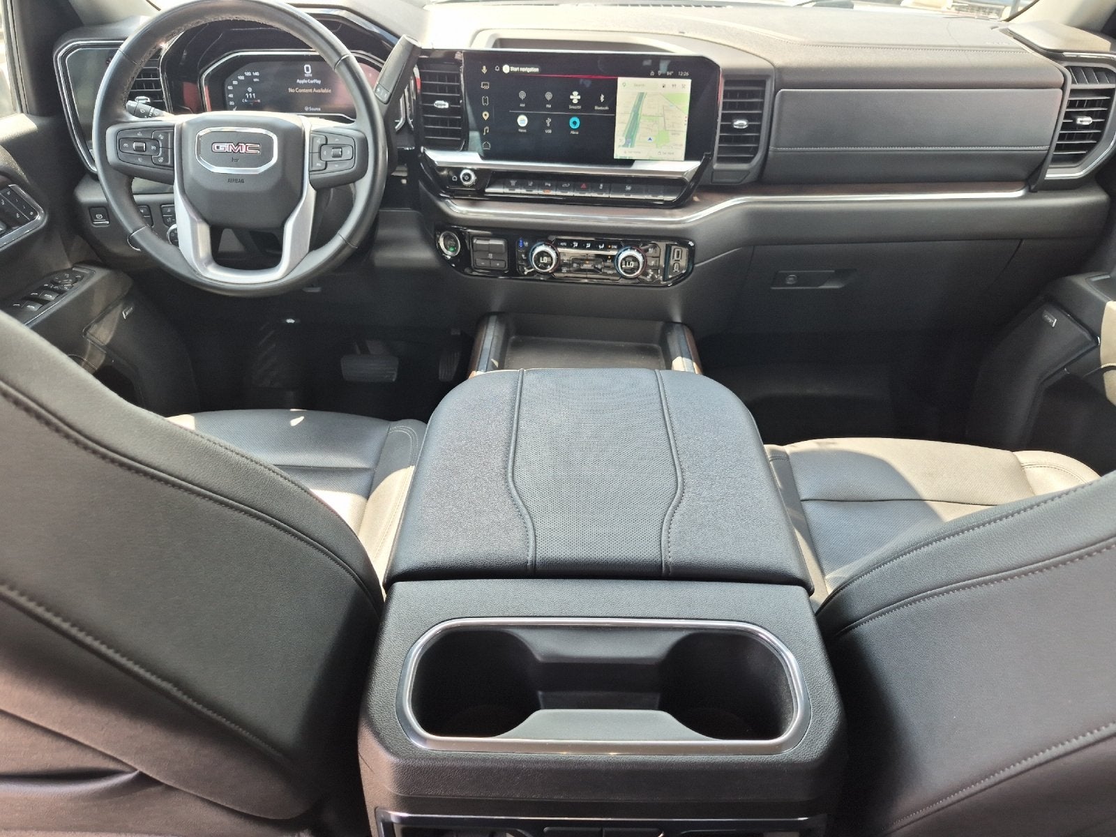 2025 GMC Sierra HD SLT
