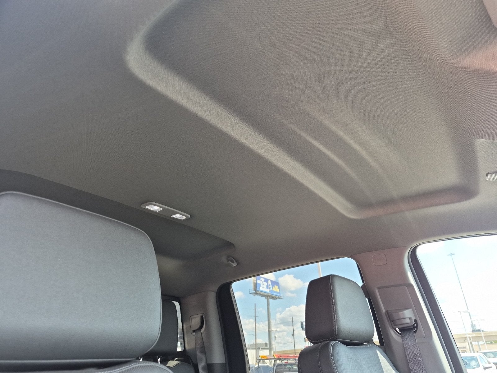 2025 GMC Sierra HD SLT