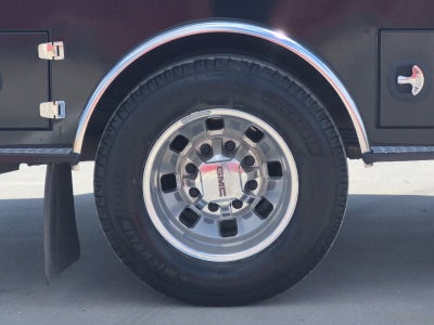 2025 GMC Sierra HD SLT