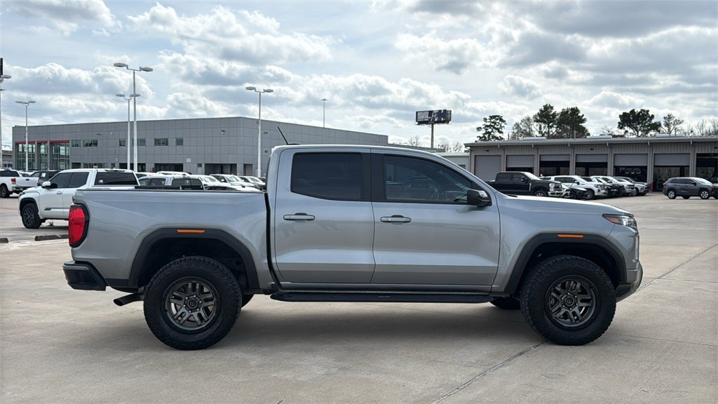 2023 GMC Canyon AT4