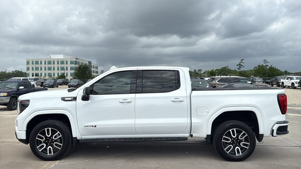 2024 GMC Sierra AT4