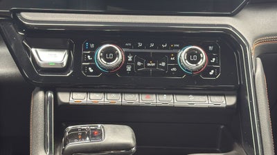 2024 GMC Sierra AT4