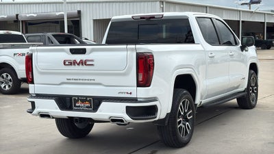 2024 GMC Sierra AT4