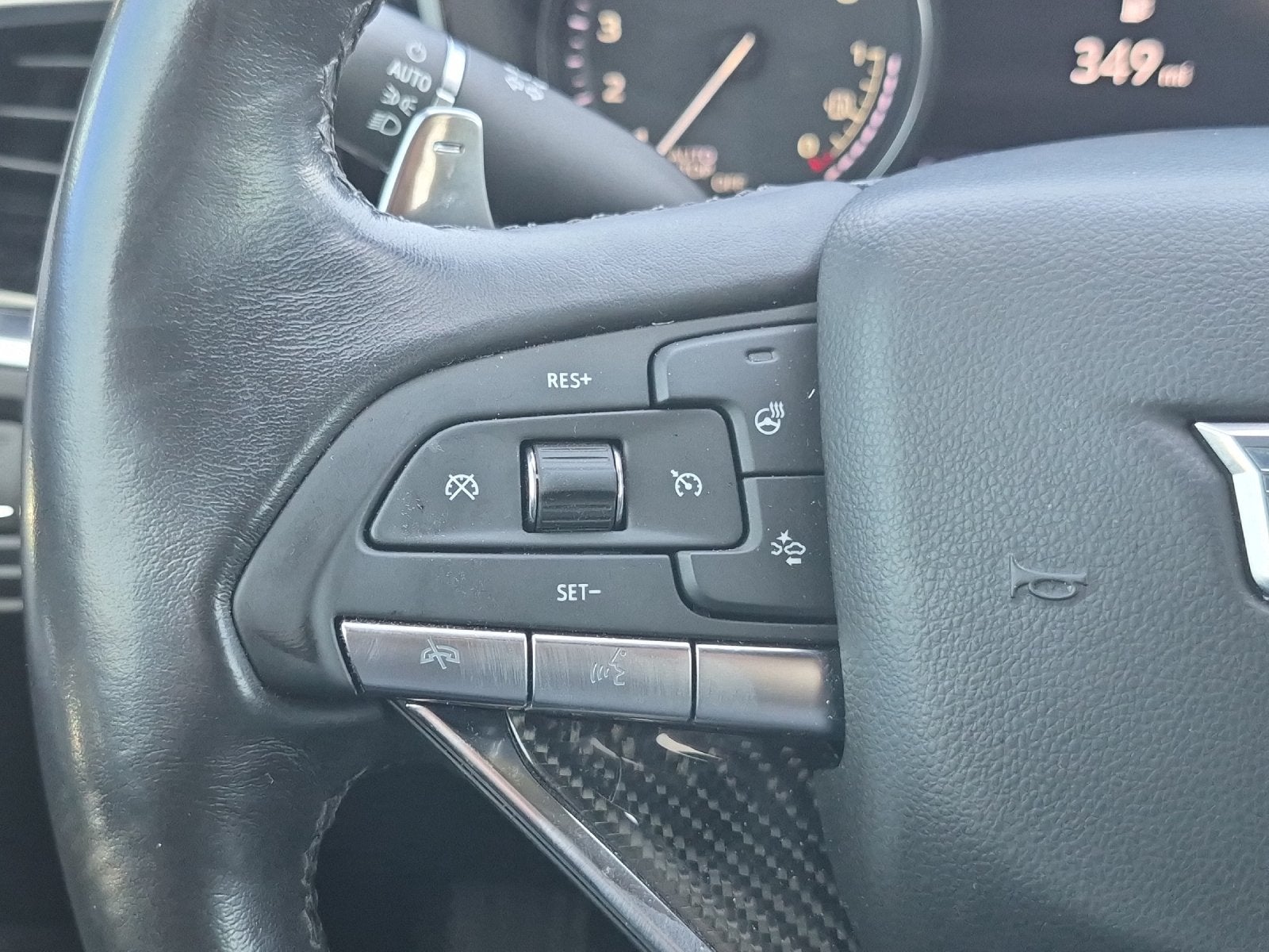 2023 Cadillac XT6 Sport