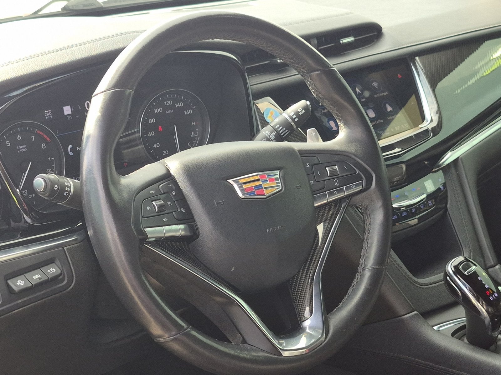 2023 Cadillac XT6 Sport