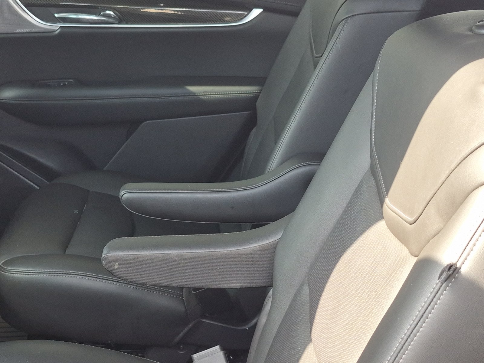 2023 Cadillac XT6 Sport