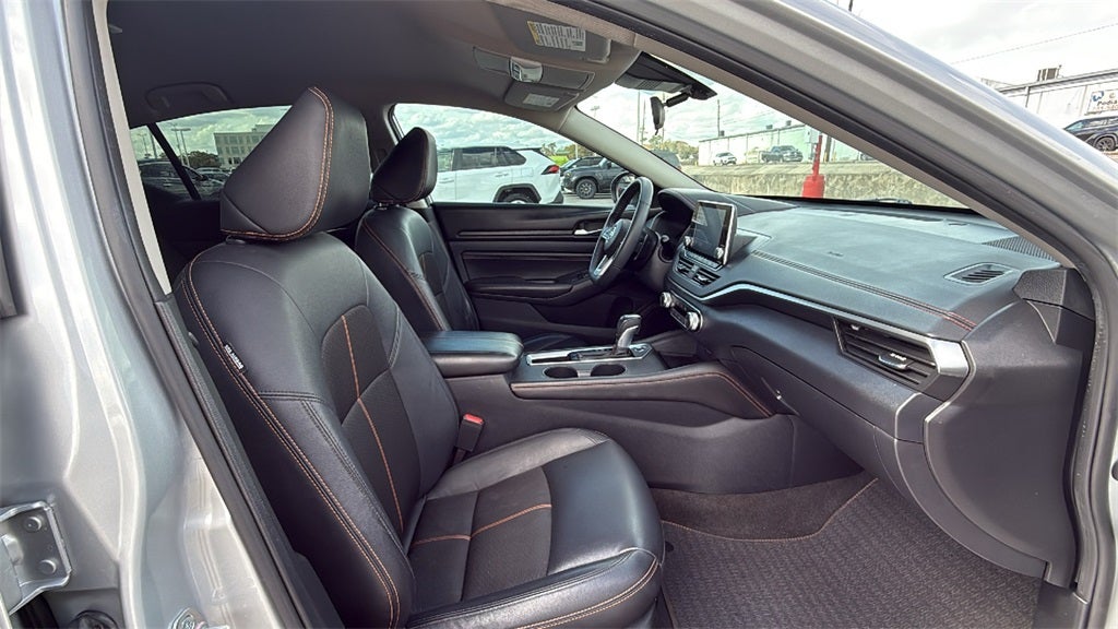 2021 Nissan Altima 2.5 SR