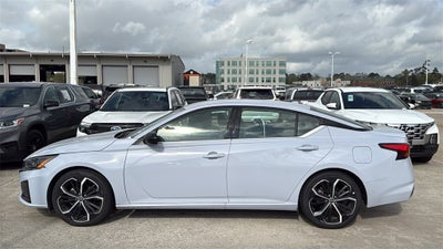 2024 Nissan Altima 2.5 SR