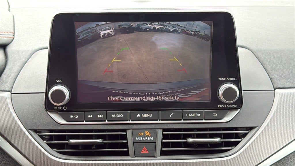 2025 Nissan Altima 2.5 SR