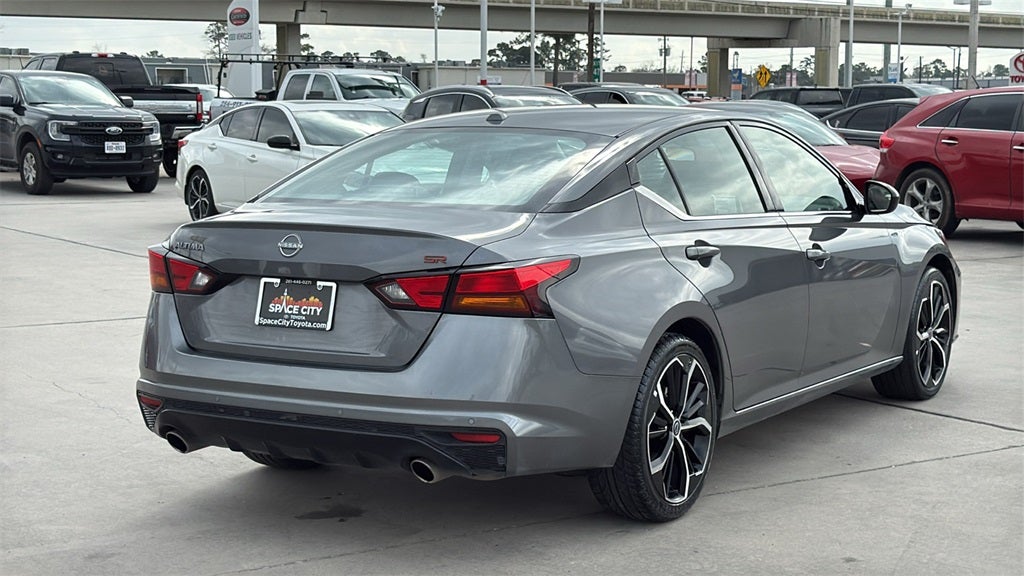 2025 Nissan Altima 2.5 SR