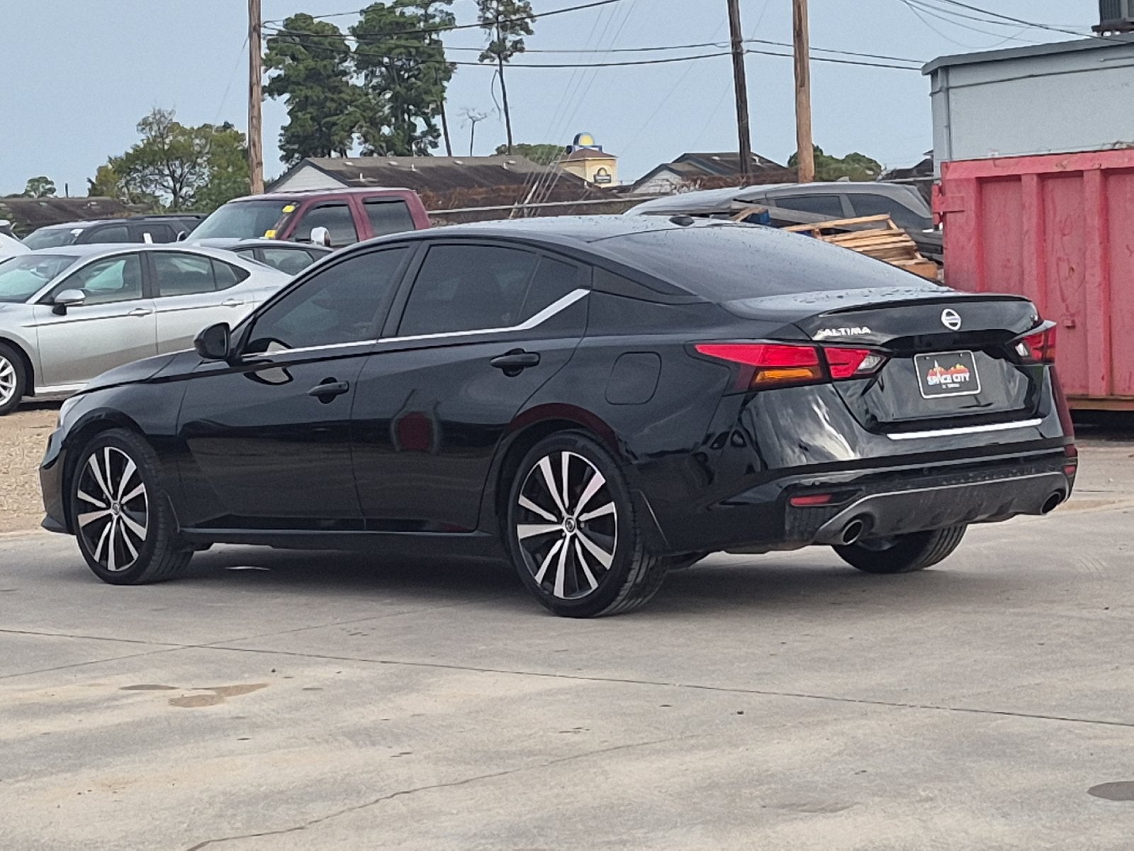 2022 Nissan Altima 2.5 SR