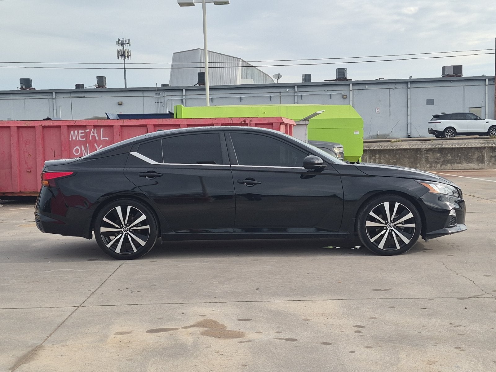 2022 Nissan Altima 2.5 SR