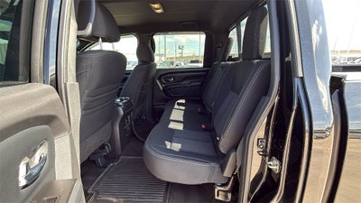 2018 Nissan Titan SV