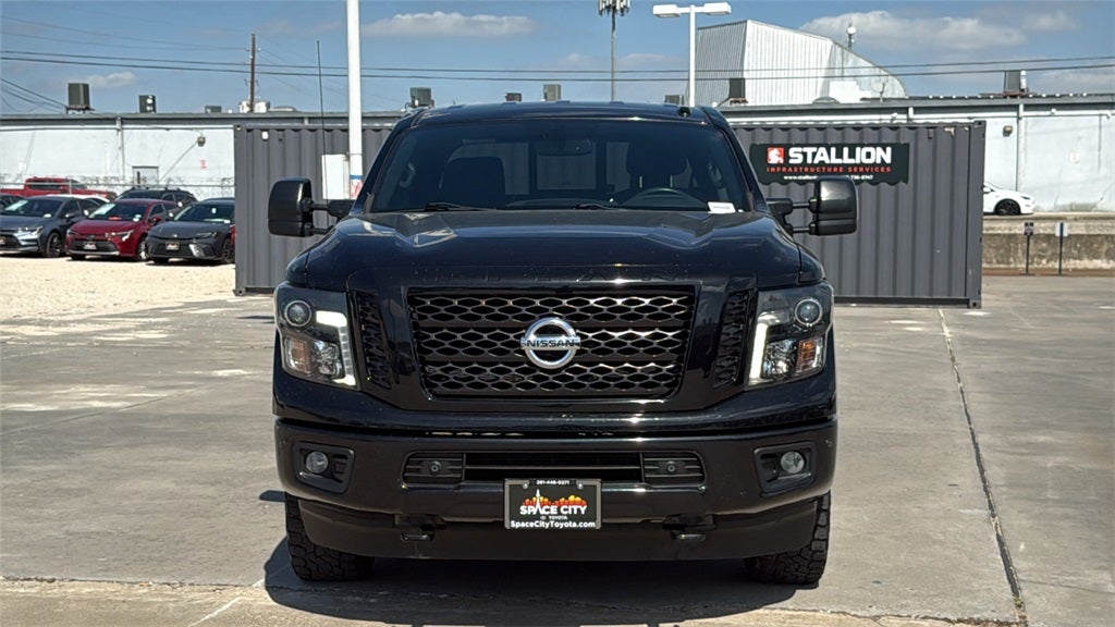 2018 Nissan Titan SV